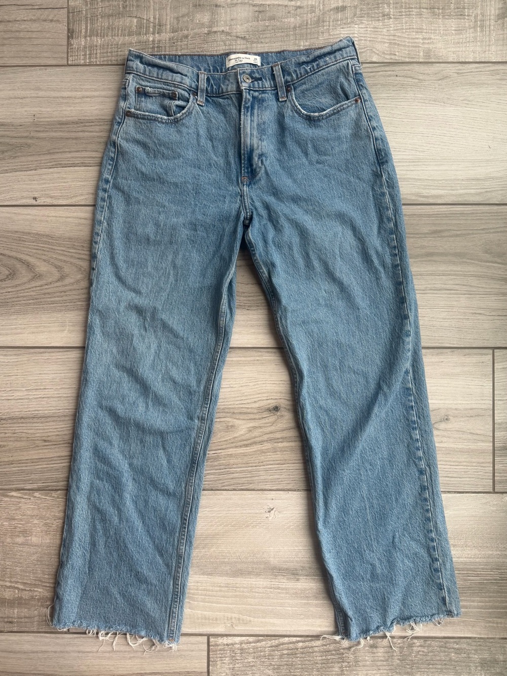 Abercrombie & Fitch Women’s Low Rise Baggy Jean
